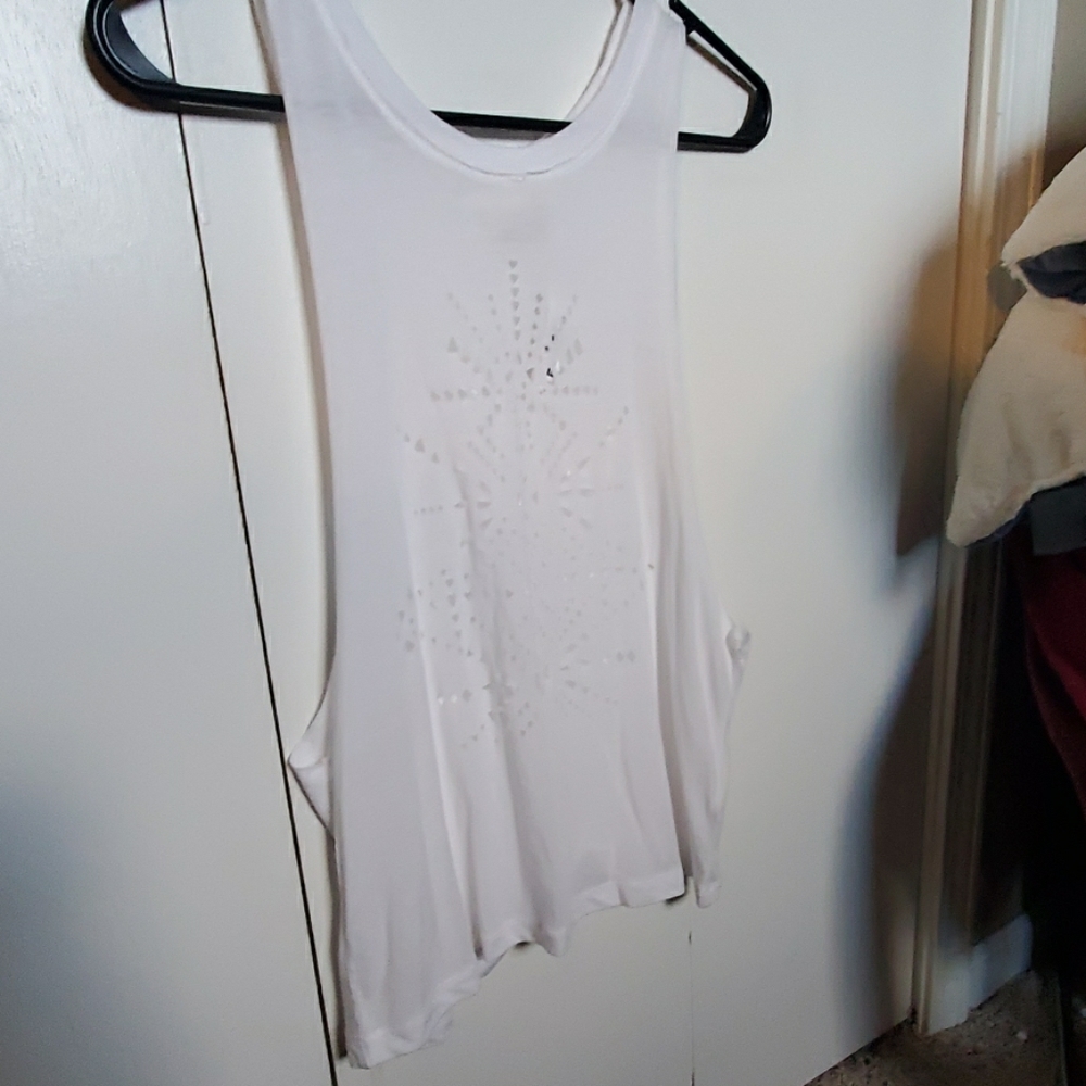 NWT Aeropostale Laser cut out tank